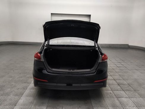 Used 2018 Hyundai Elantra SEL FWD image 29