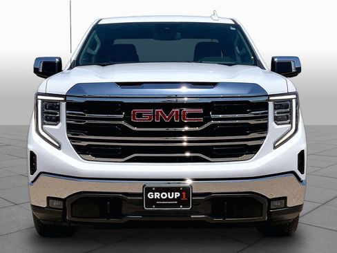 Used 2025 GMC Sierra 1500 SLT RWD image 4