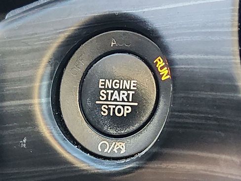 Certified 2021 Jeep Grand Cherokee Limited w/ Premium Lighting Group image 26