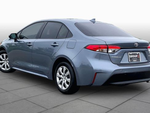 Used 2025 Toyota Corolla LE FWD image 12