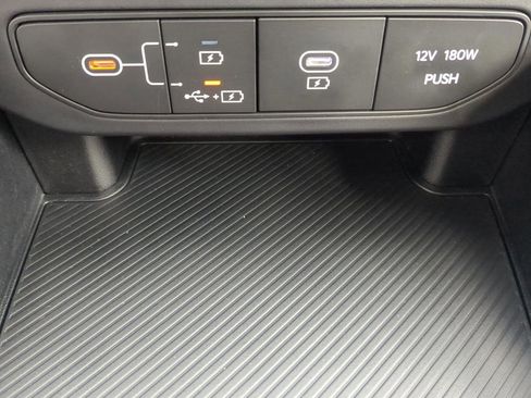 New 2025 Kia K4 LXS image 18