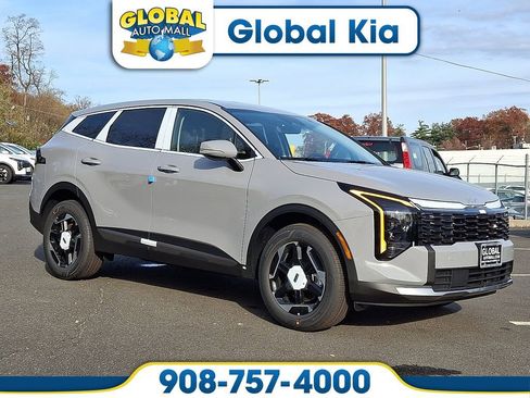 New 2026 Kia Sportage S image 1