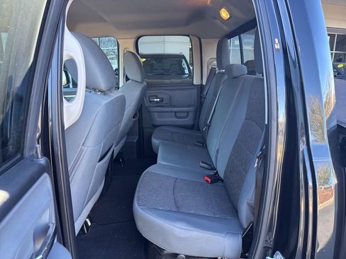 Used 2016 RAM 1500 Big Horn image 5