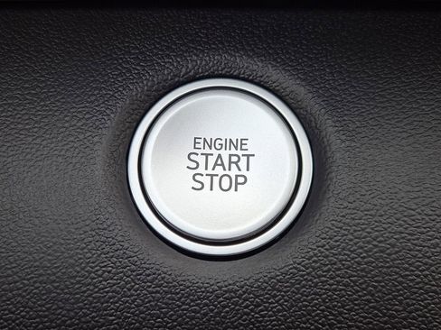 New 2026 Hyundai Elantra Hybrid FWD image 21