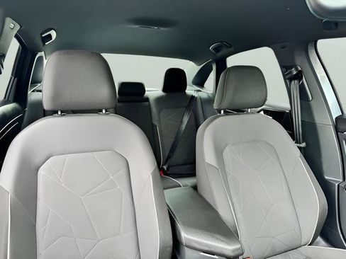 Used 2025 Volkswagen Jetta Sport FWD image 21