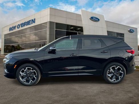 Used 2021 Chevrolet Blazer RS w/ Enhanced Convenience Package AWD/4WD image 2