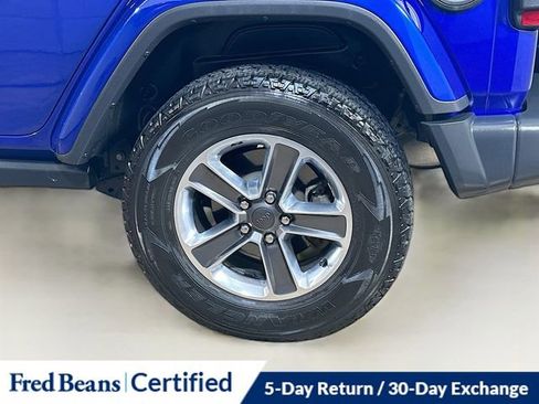 Used 2020 Jeep Wrangler Unlimited Sahara image 6
