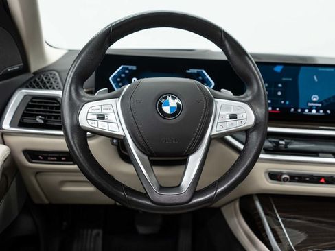Used 2026 BMW X7 xDrive40i AWD/4WD image 25
