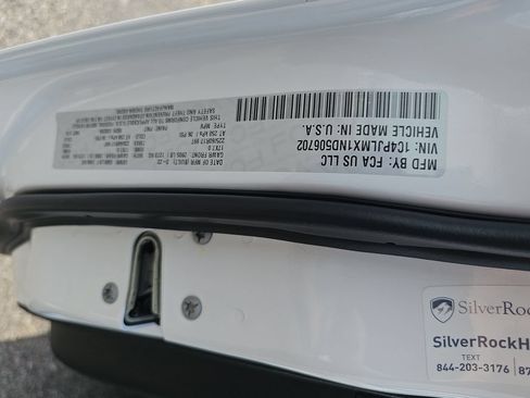 Used 2022 Jeep Cherokee Latitude Lux FWD image 34