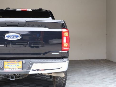 Used 2023 Ford F150 XLT AWD/4WD image 12