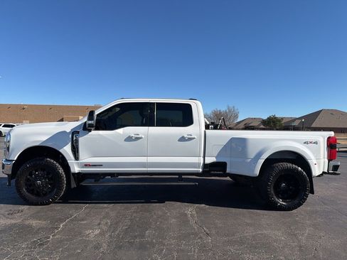 Used 2024 Ford F350 Lariat w/ Lariat Ultimate Package image 2