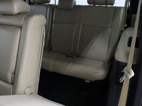 Used 2014 Toyota Sequoia Limited RWD image 34