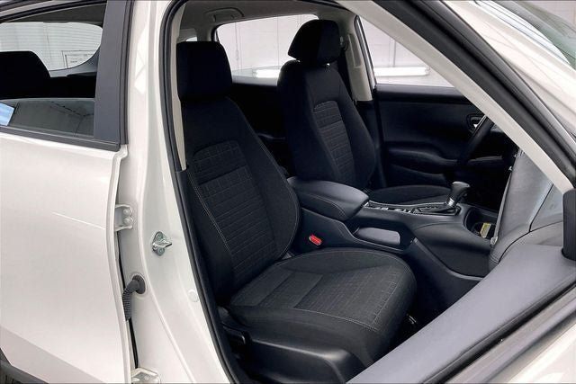 Certified 2024 Honda HR-V LX image 7