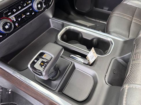 Certified 2022 Chevrolet Silverado 1500 High Country w/ High Country Premium Package image 22