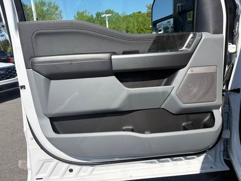 New 2026 Ford F350 XLT w/ XLT Premium Package AWD/4WD image 10