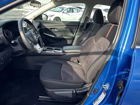 Certified 2022 Nissan Sentra SR w/ Trunk Package image 23