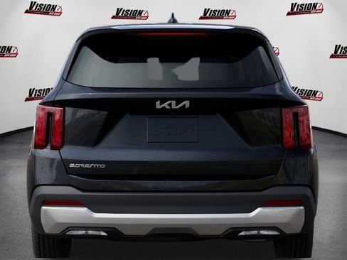 New 2026 Kia Sorento LX FWD image 13