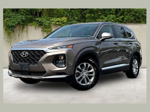 Used 2019 Hyundai Santa Fe SE AWD/4WD image 1