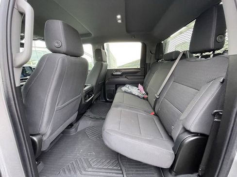 Certified 2025 Chevrolet Silverado 3500 LT w/ All Star Edition image 31