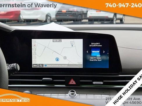 Used 2024 Hyundai Elantra SEL image 10