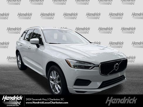 Used 2020 Volvo XC60 T5 Momentum w/ Protection Package Premier FWD image 1