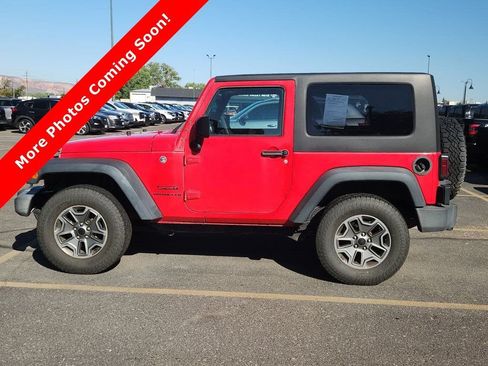 Used 2016 Jeep Wrangler Sport AWD/4WD image 2