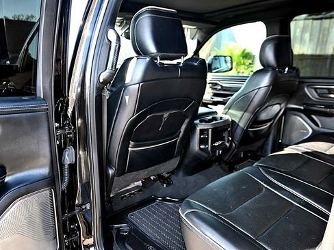 Used 2019 RAM 1500 Limited AWD/4WD image 12
