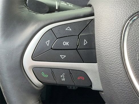 Used 2016 Dodge Challenger R/T Scat Pack w/ Leather Interior Group image 25