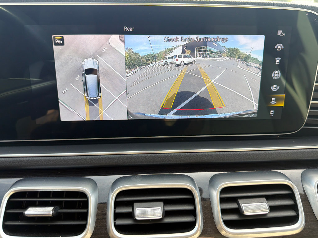 Used 2022 Mercedes-Benz GLS 450 4MATIC image 27