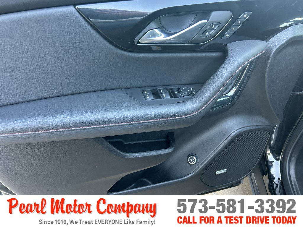 Certified 2023 Chevrolet Blazer RS w/ Driver Confidence II Package AWD/4WD image 8