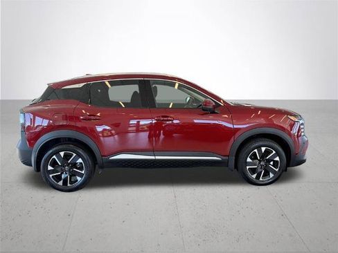 Certified 2025 Nissan Kicks SR AWD/4WD image 7