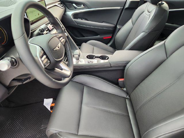 Used 2026 Genesis G70 2.5T AWD/4WD image 9