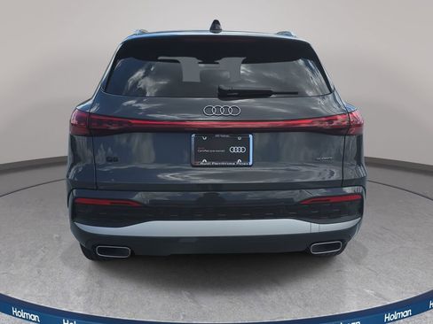 Certified 2025 Audi Q5 Premium w/ Convenience Package AWD/4WD image 6