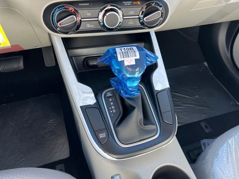 New 2025 Kia Soul LX image 14