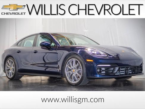 Used 2023 Porsche Panamera 4 Platinum Edition AWD/4WD image 1