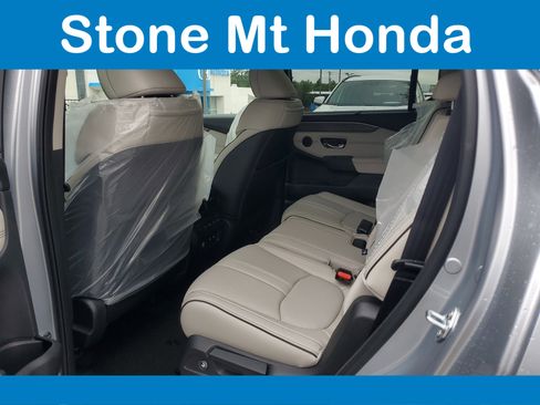 New 2026 Honda Pilot Elite image 13