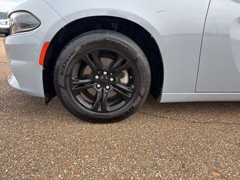 Used 2022 Dodge Charger SXT w/ Leather Interior Group image 8