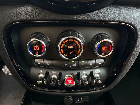 Used 2022 MINI Cooper Clubman S FWD image 18