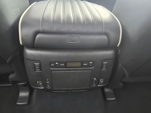 Used 2020 INFINITI QX80 Limited w/ All-Season Package image 13