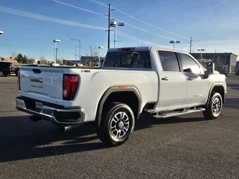 New 2025 GMC Sierra 2500 SLE w/ SLE Value Package; image 41