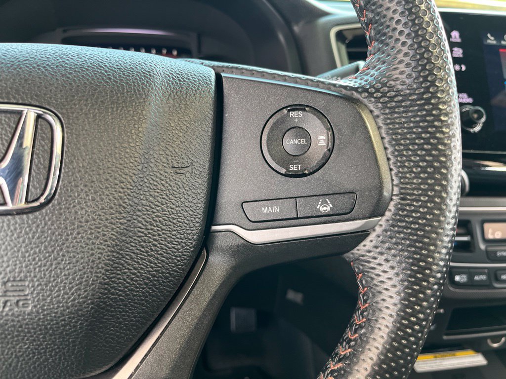 Certified 2022 Honda Passport TrailSport image 25