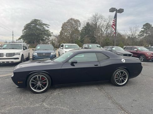 Used 2012 Dodge Challenger R/T image 9