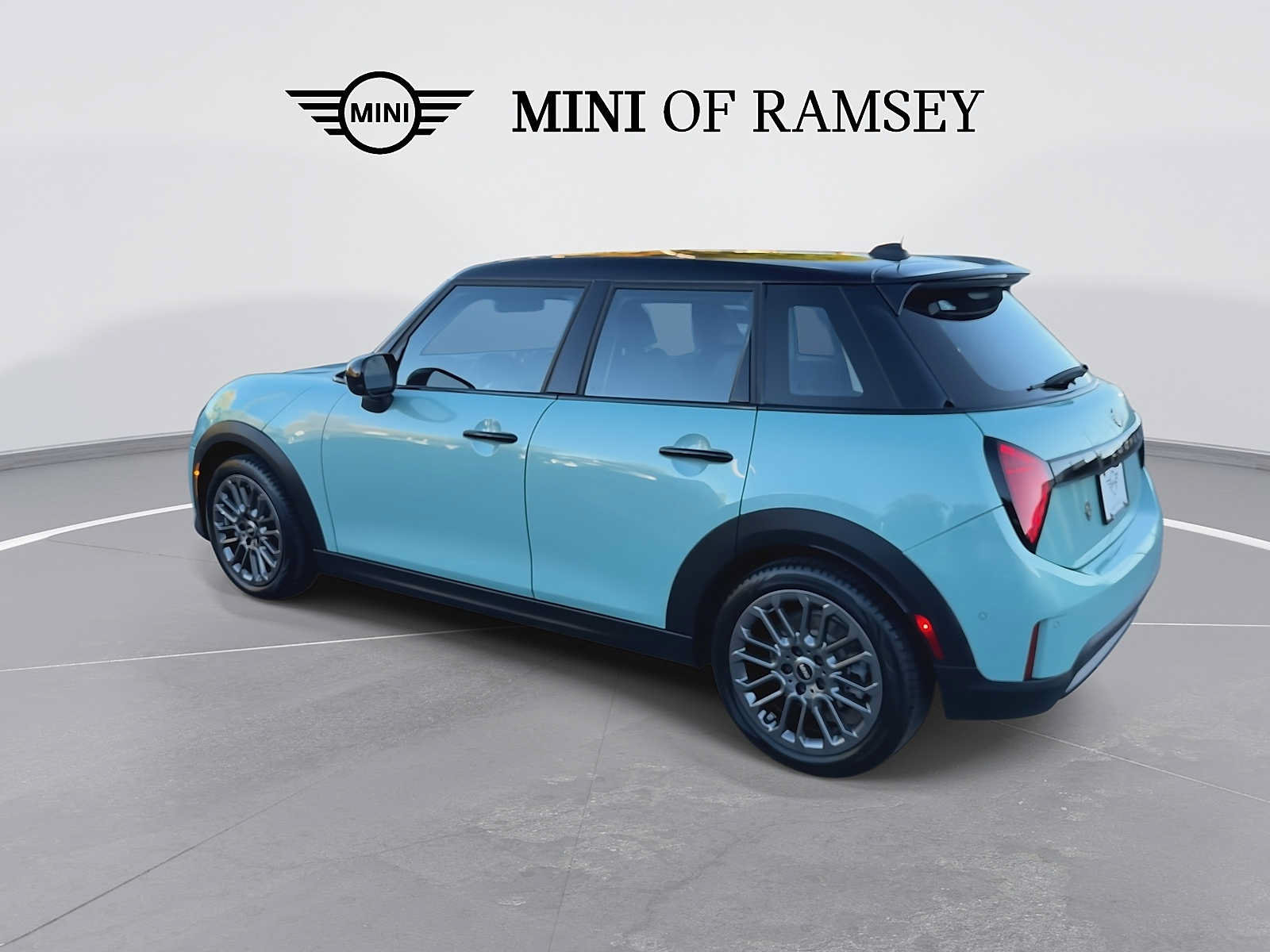 Used 2025 MINI Cooper S FWD image 6