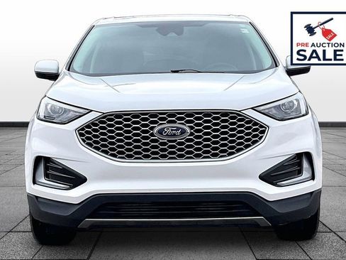Used 2024 Ford Edge SEL AWD/4WD image 3