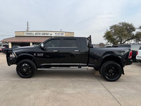 Used 2017 RAM 3500 Laramie Longhorn AWD/4WD image 4