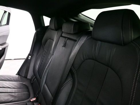 Used 2022 BMW X6 M50i w/ Executive Package image 21