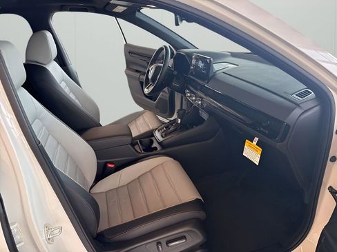 Used 2026 Honda CR-V Sport Touring image 22