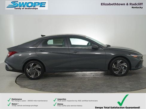 New 2026 Hyundai Elantra Limited image 2