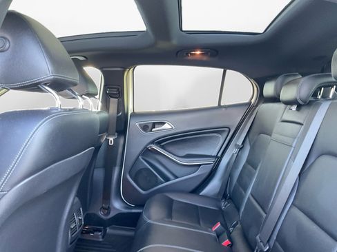 Used 2017 Mercedes-Benz GLA 250 4MATIC image 15