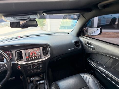 Used 2016 Dodge Charger SRT Hellcat RWD image 33